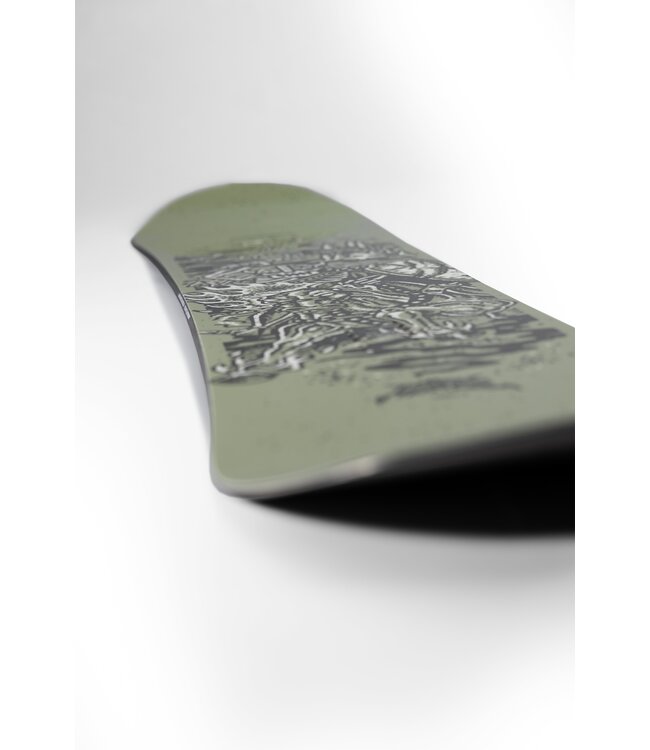 Capita 2026 Dark Horse