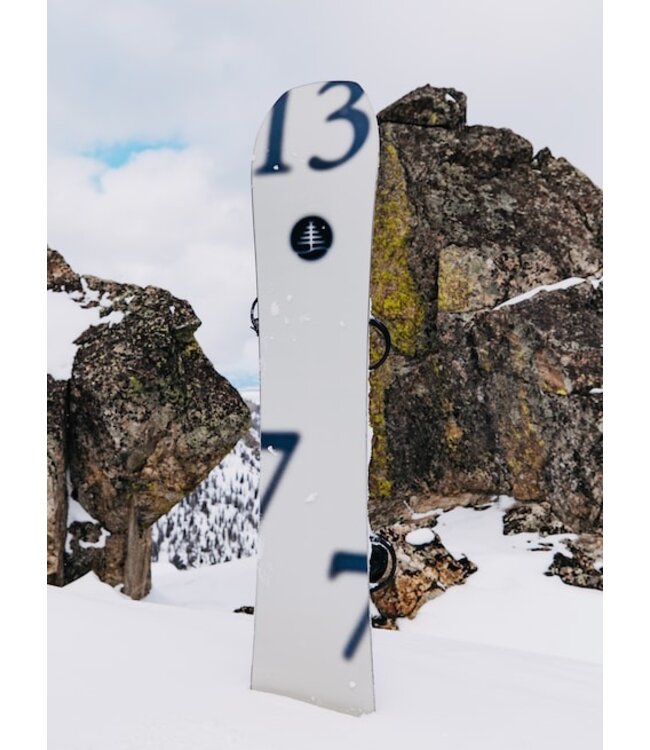 Burton 2026 Family Tree Hometown Hero Camber Snowboard