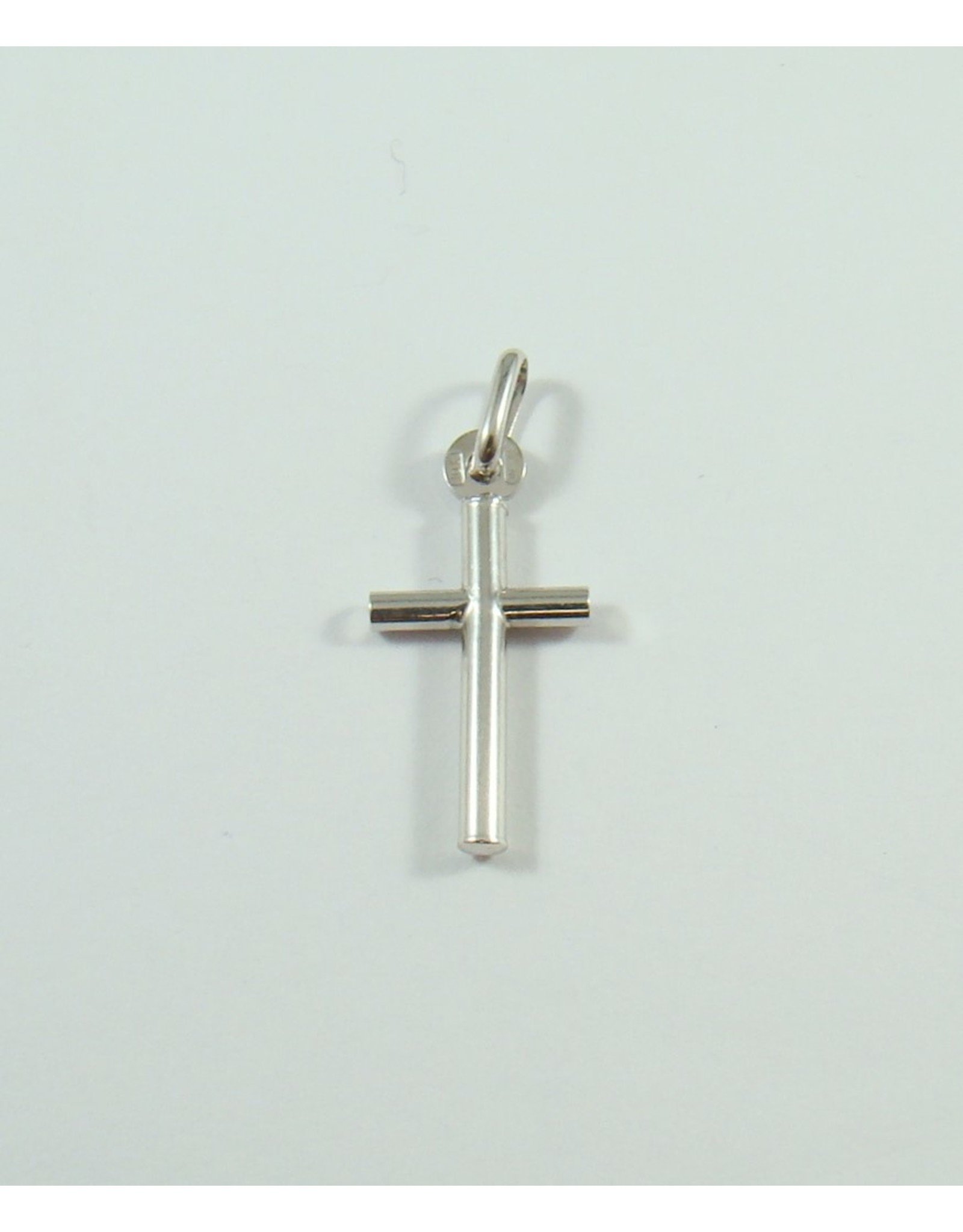 17 x 10mm Cross Pendant 10KW