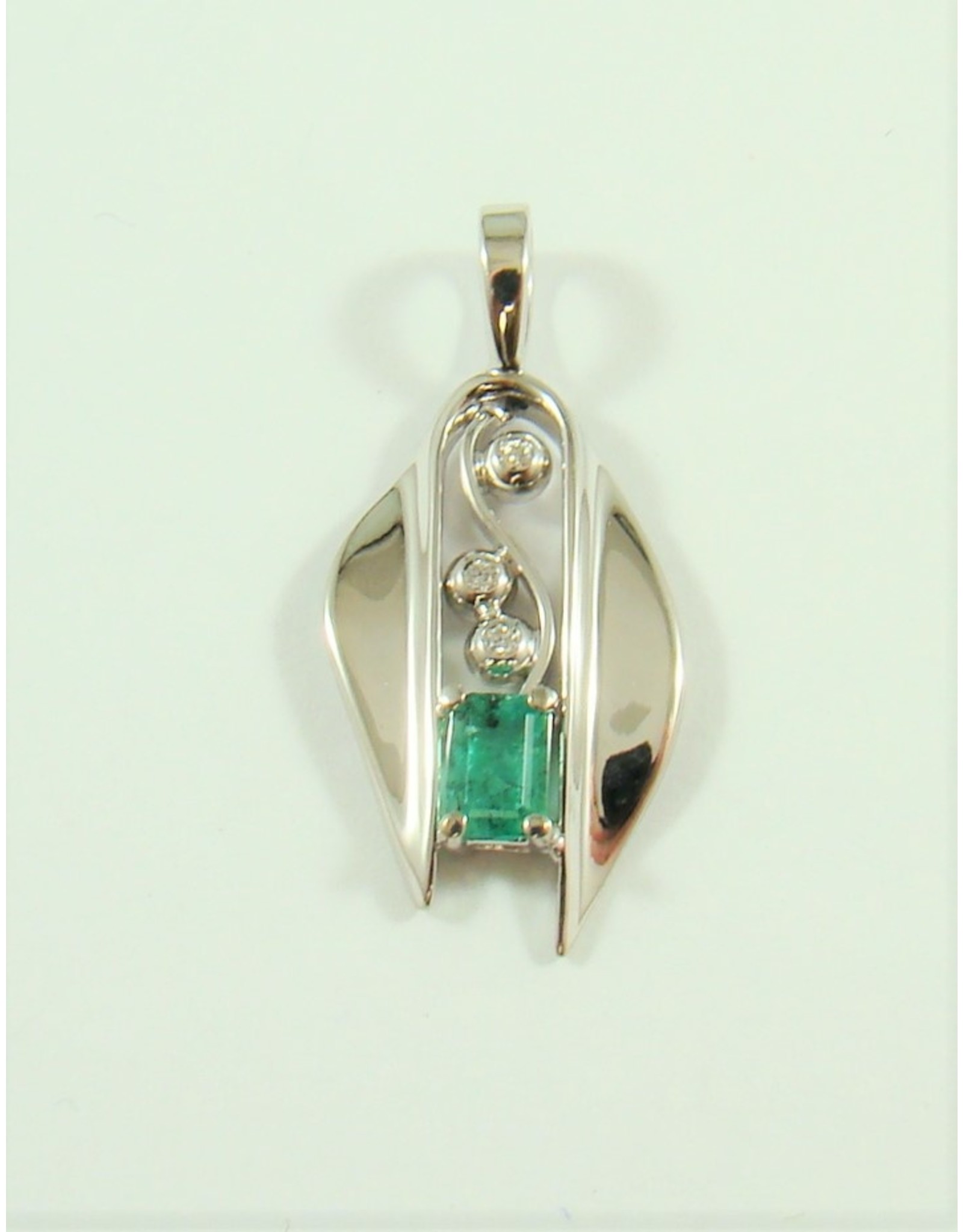 0.52ct Colombian Emerald & Diamond Pendant 14KW