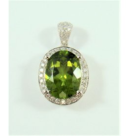 7.59ct Peridot & Diamond Pendant