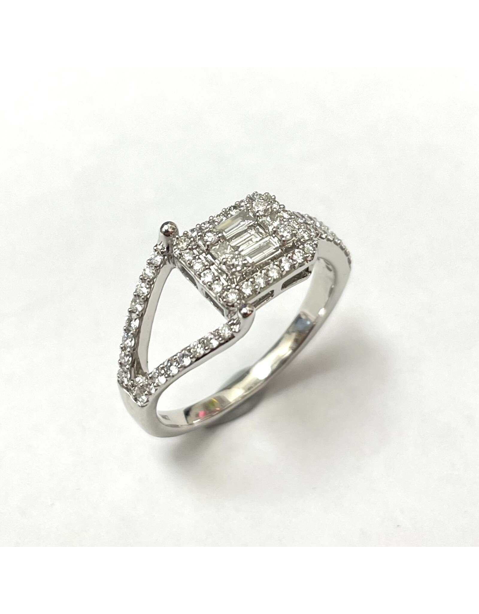 Split Shank Multi Diamond Ring 14KW