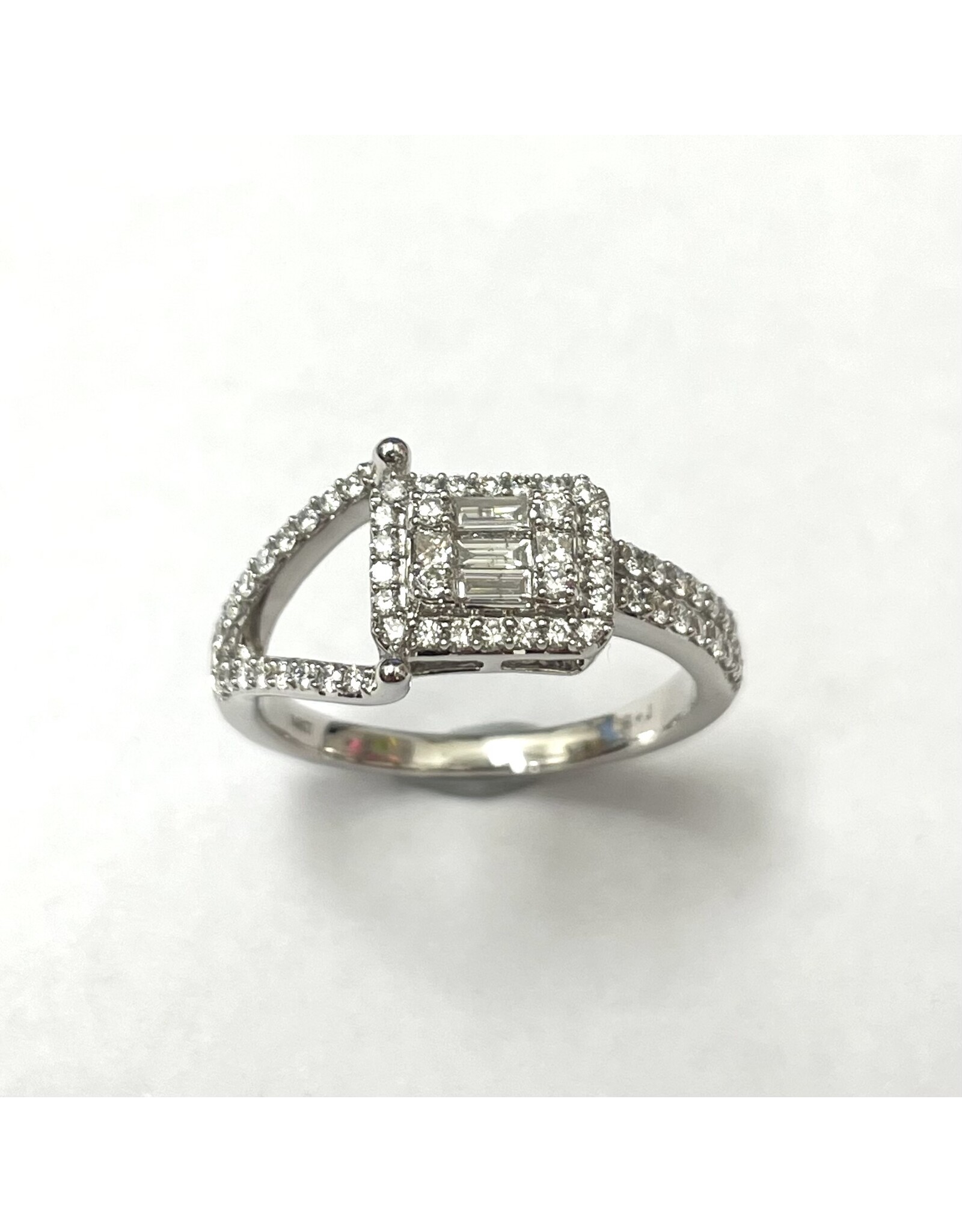 Split Shank Multi Diamond Ring 14KW