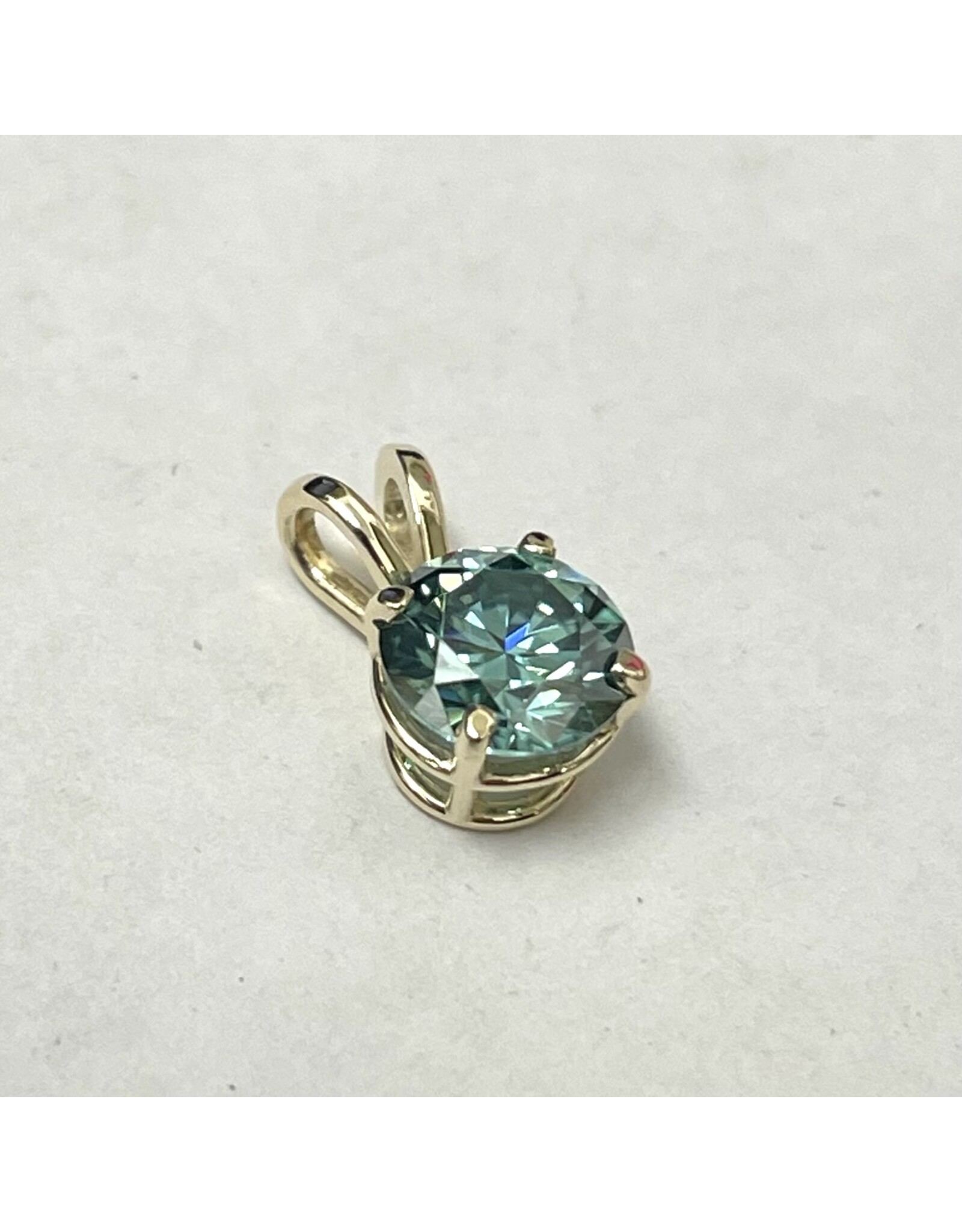 0.85ct Moissanite Pendant 14KY