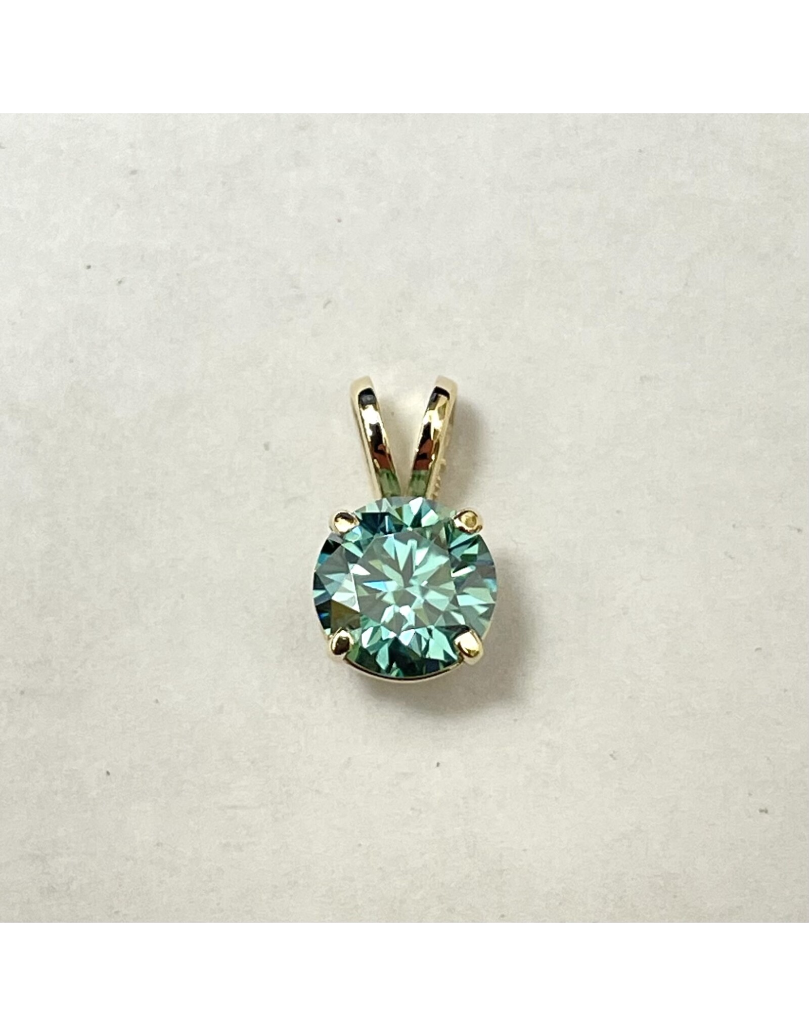 0.85ct Moissanite Pendant 14KY