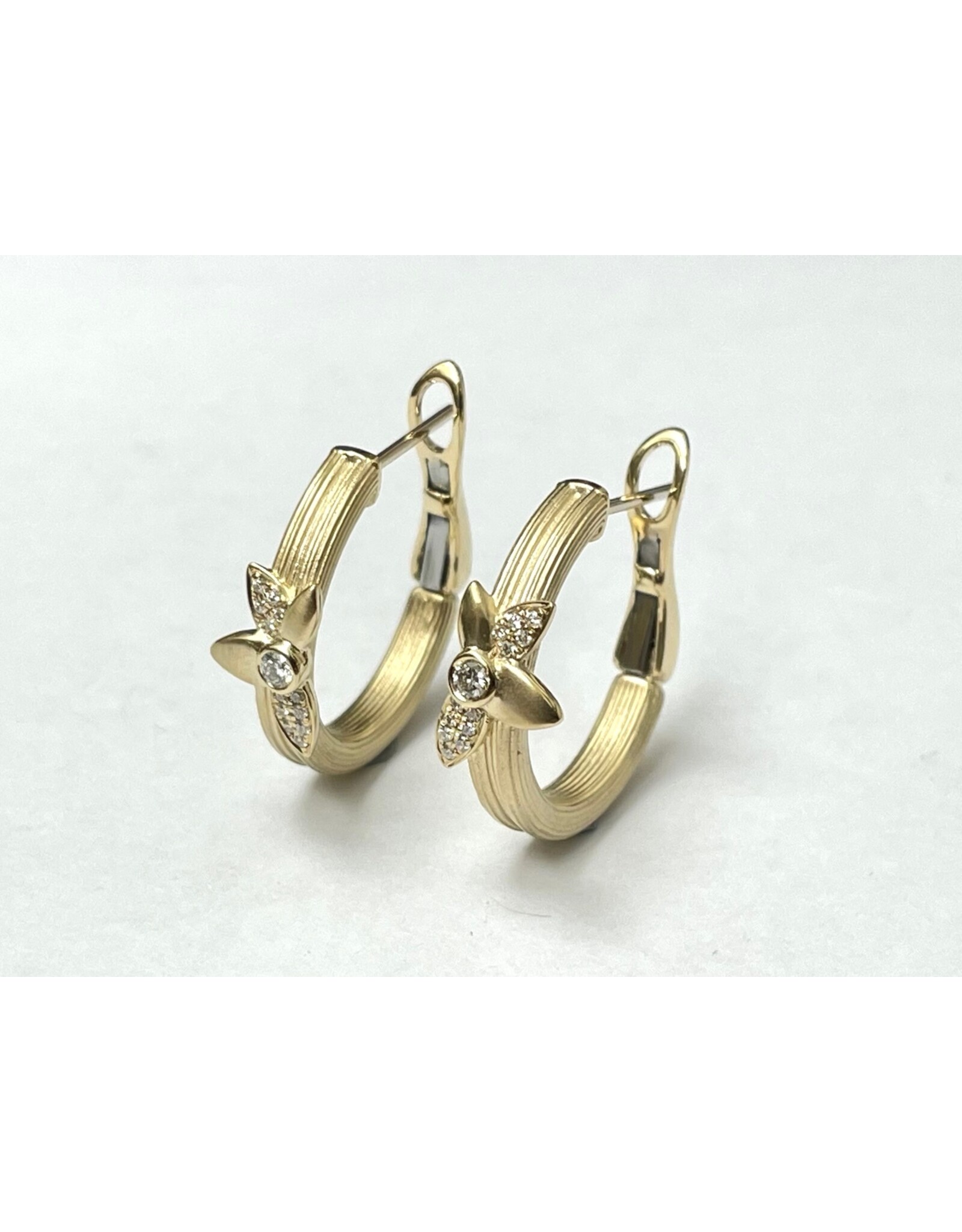 Noam Carver Rae Collection: Diamond Earrings 14KY