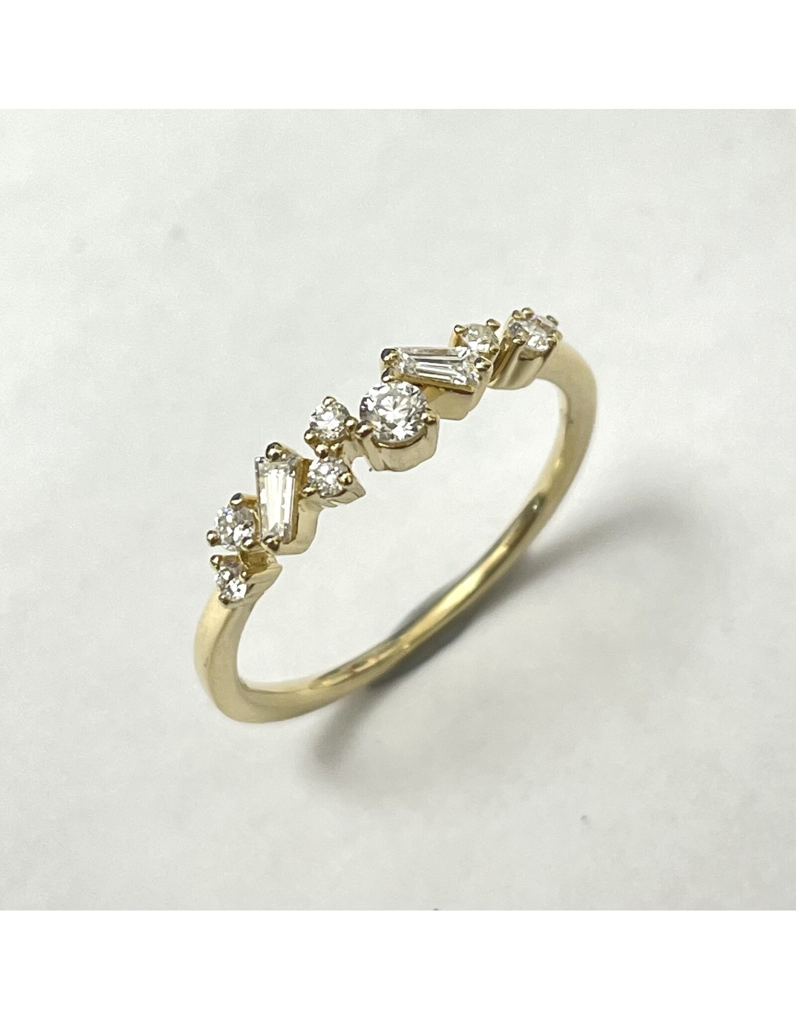 Multiple Diamond Ring 18KY