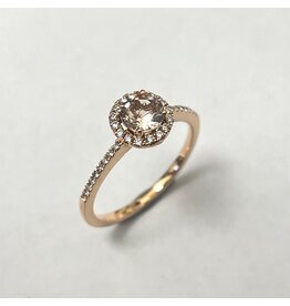 0.46ct Morganite & Diamond Ring