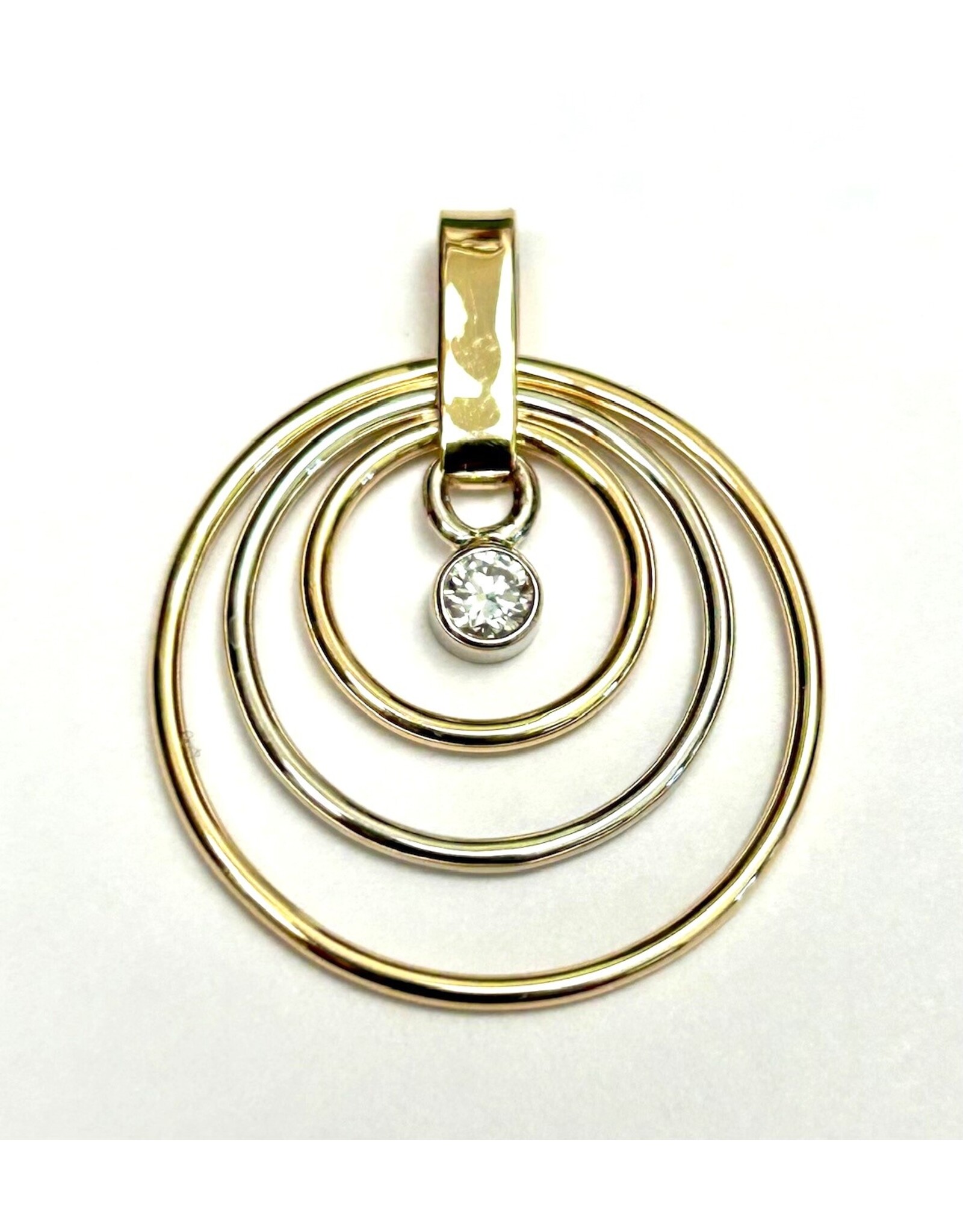 Concentric Circles Diamond Pendant 14KY