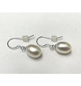 Drop Pearl Earrings