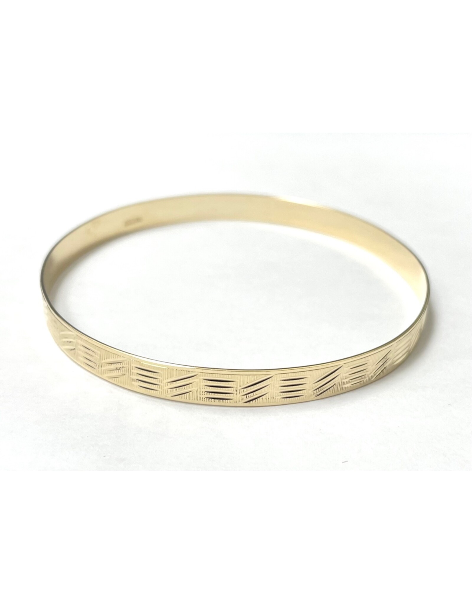 6mm Diamond Cut Bangle 10KY