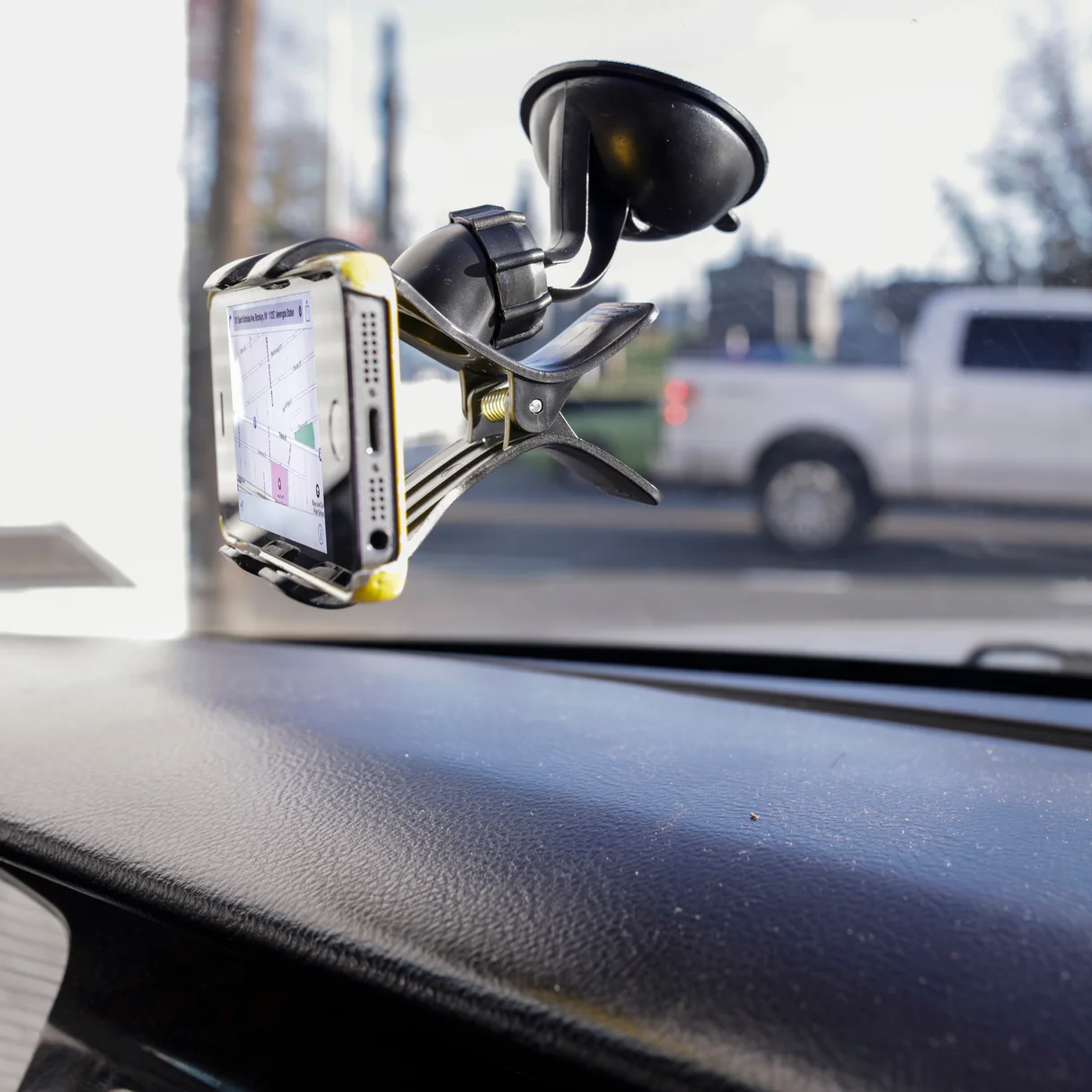 Kikkerland Windshield Phone Holder
