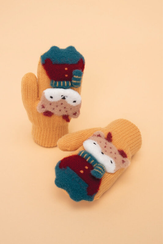 Reindeer Mustard Mittens