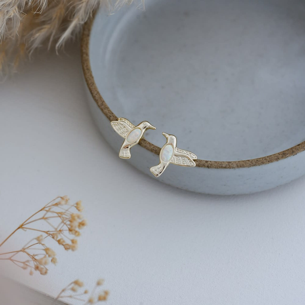 Glee Walela Studs Gold/Opalite