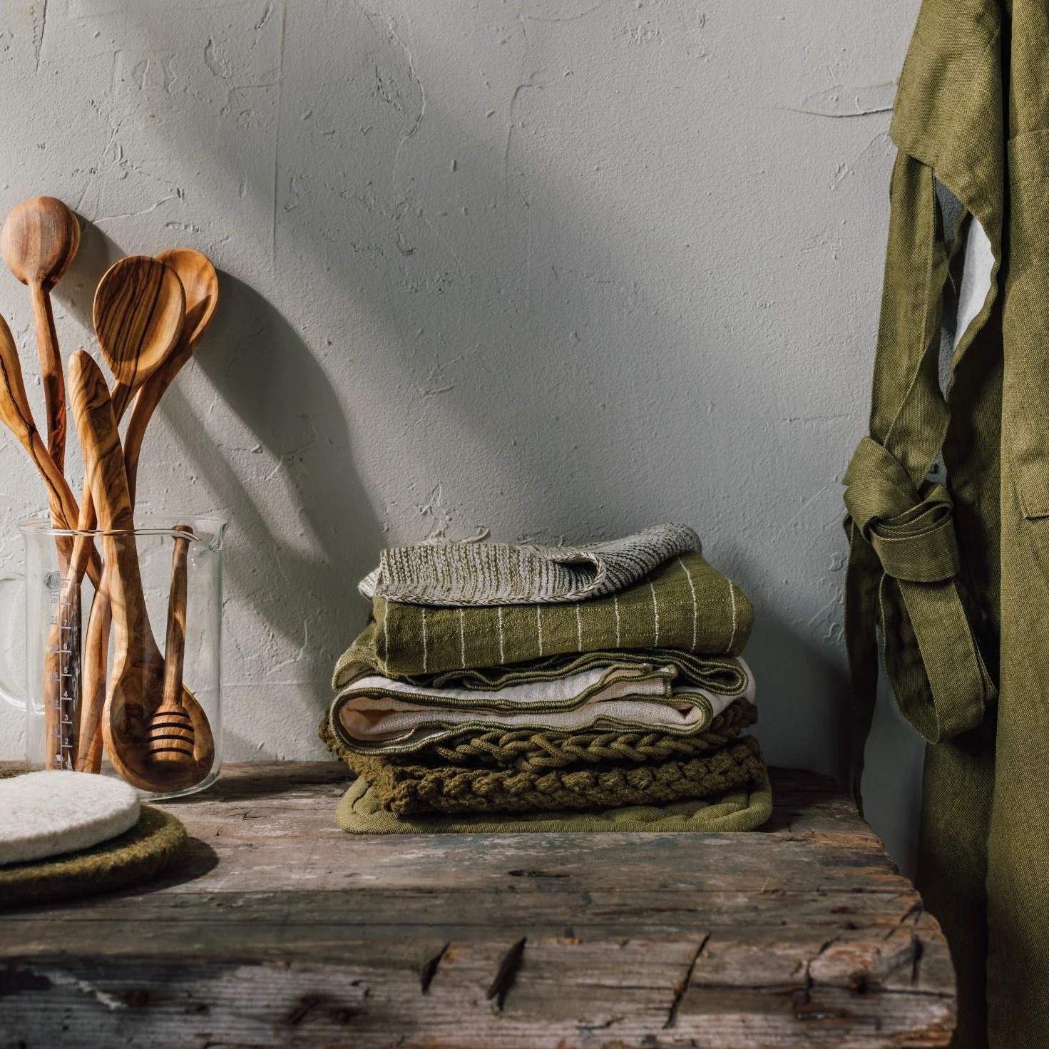 Danica Heirloom Olive Branch Potholder