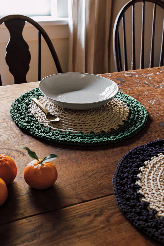 Danica Heirloom Shadow Aura Placemat