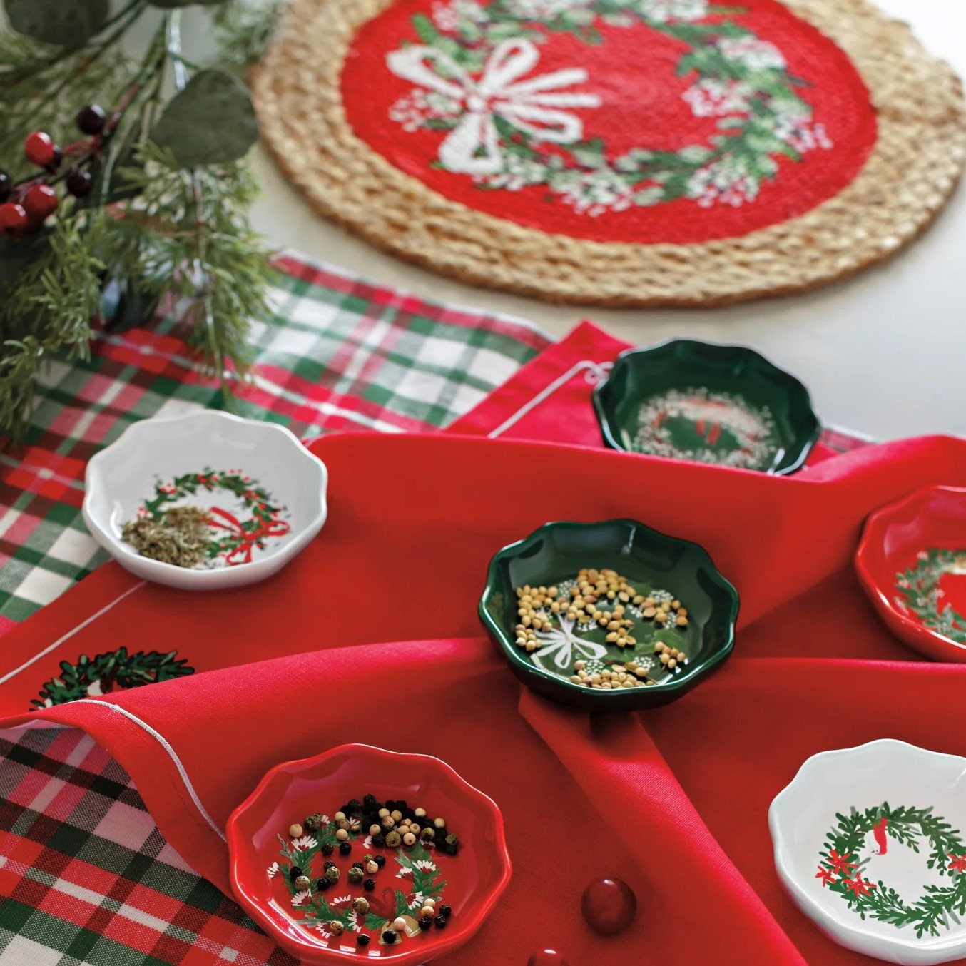 Danica Wreaths Braided Placemat