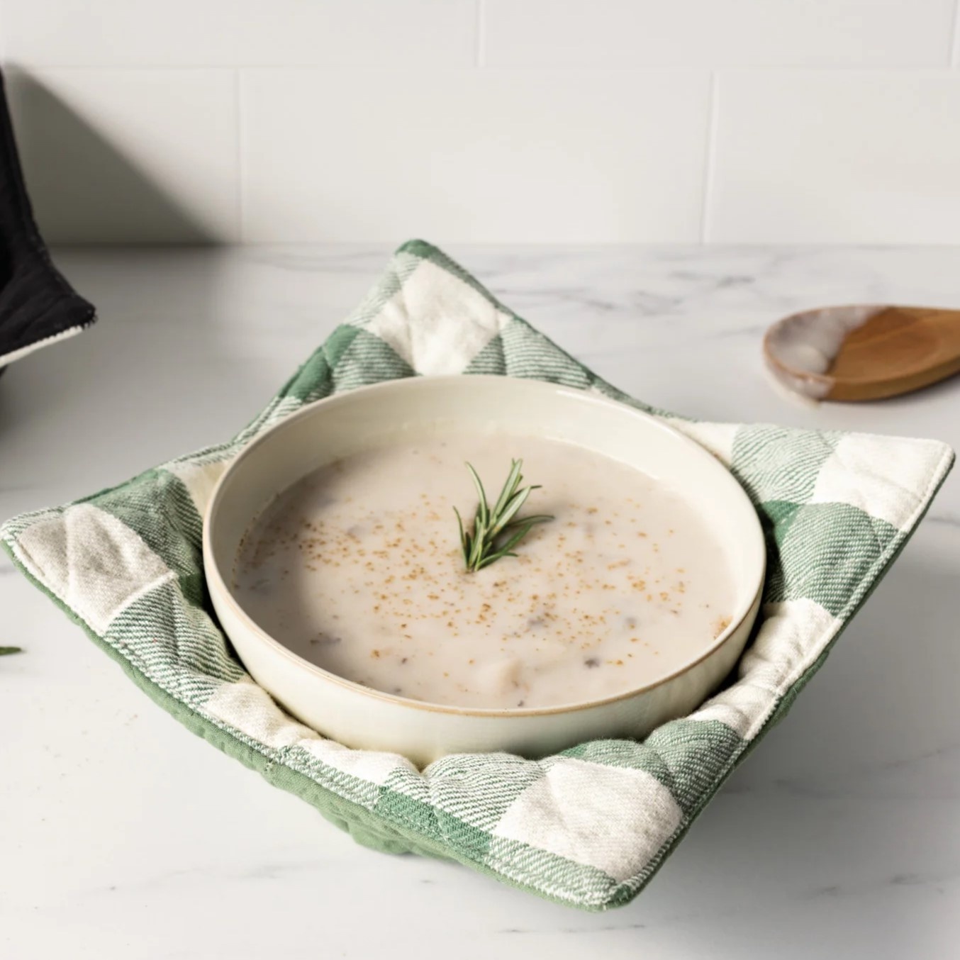 Danica Elm Green Bowl Cozy