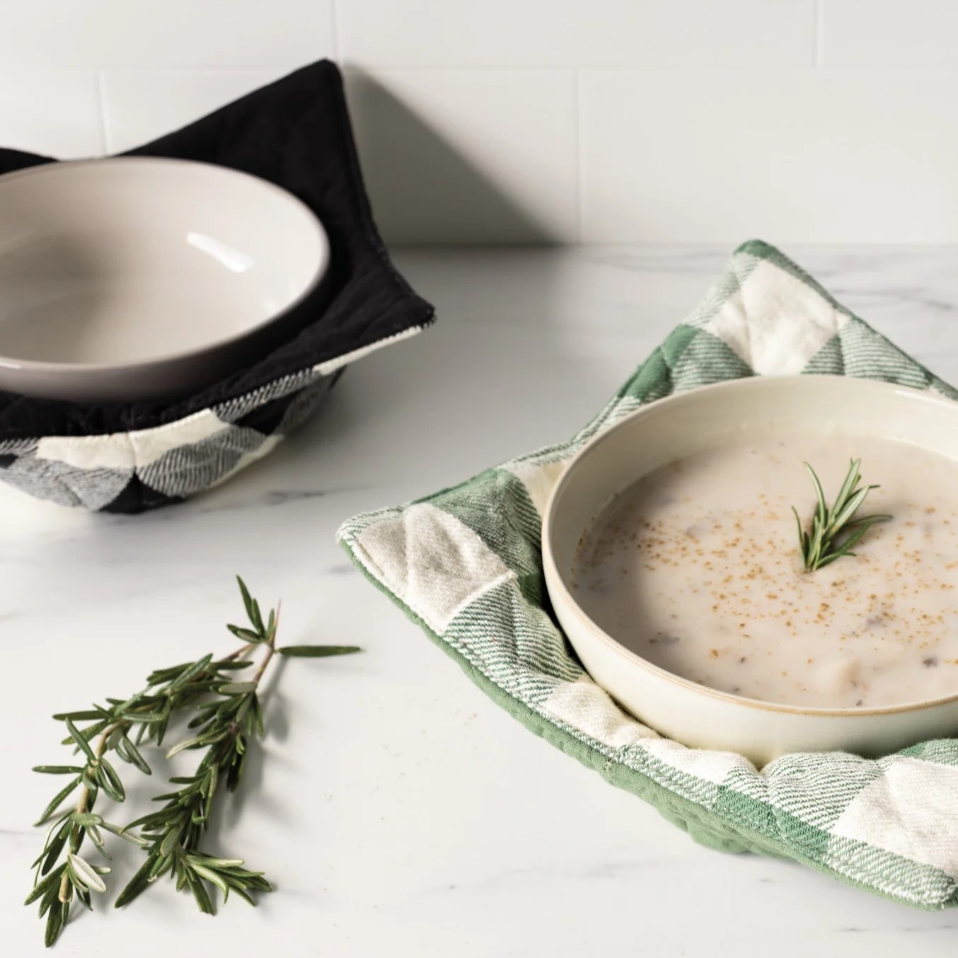 Danica Black Bowl Cozy