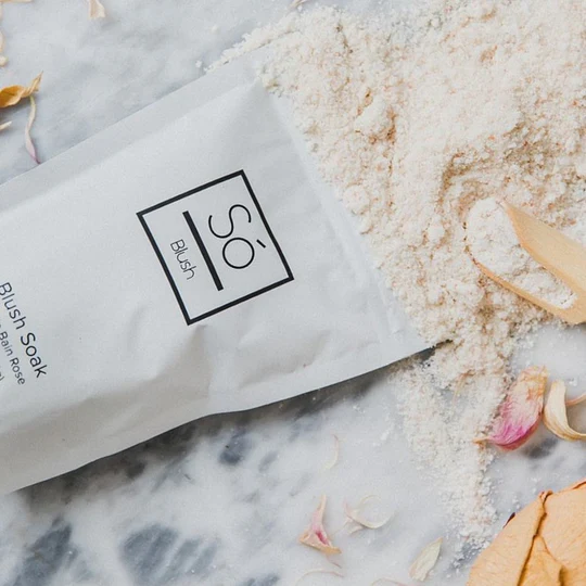 Só Luxury Blush Soak 160g
