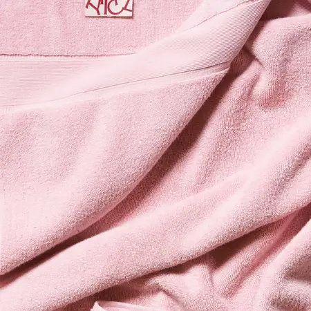 Typical Classic Petal Pink Stretch Bath Towel