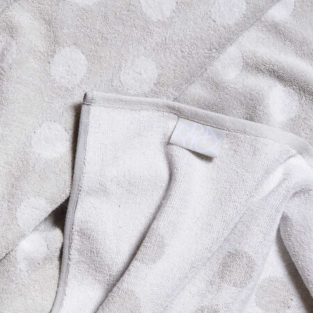 Typical Polka Dot Ceramic + White Bath Stretch Towel