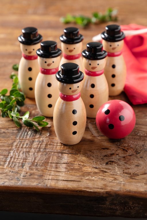 Snowman Bowling game