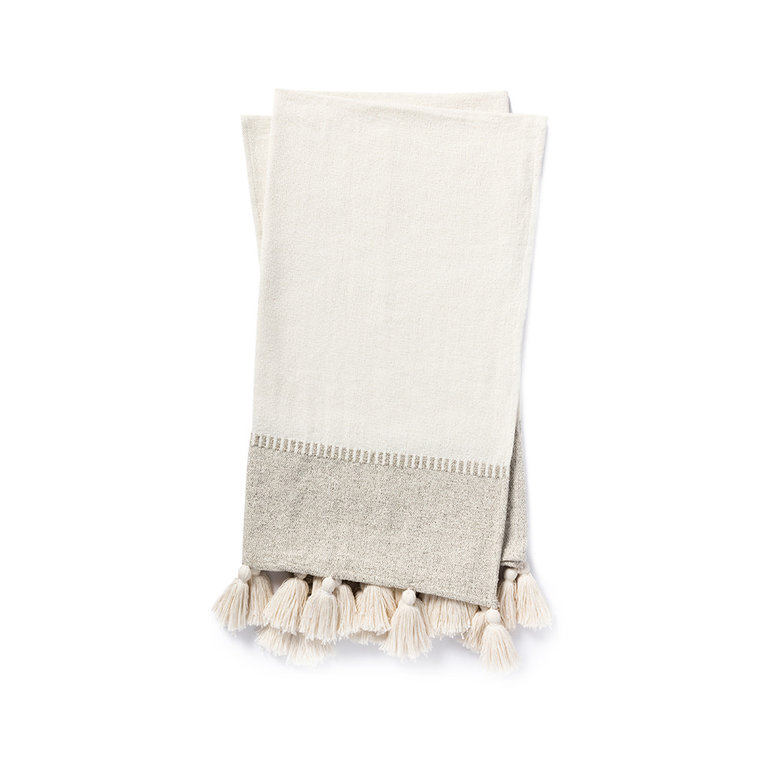 Loloi Rugs Ivy Throw