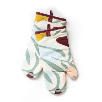 Nest Oven Mitt Set