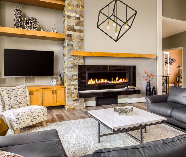 Vertical pendant light