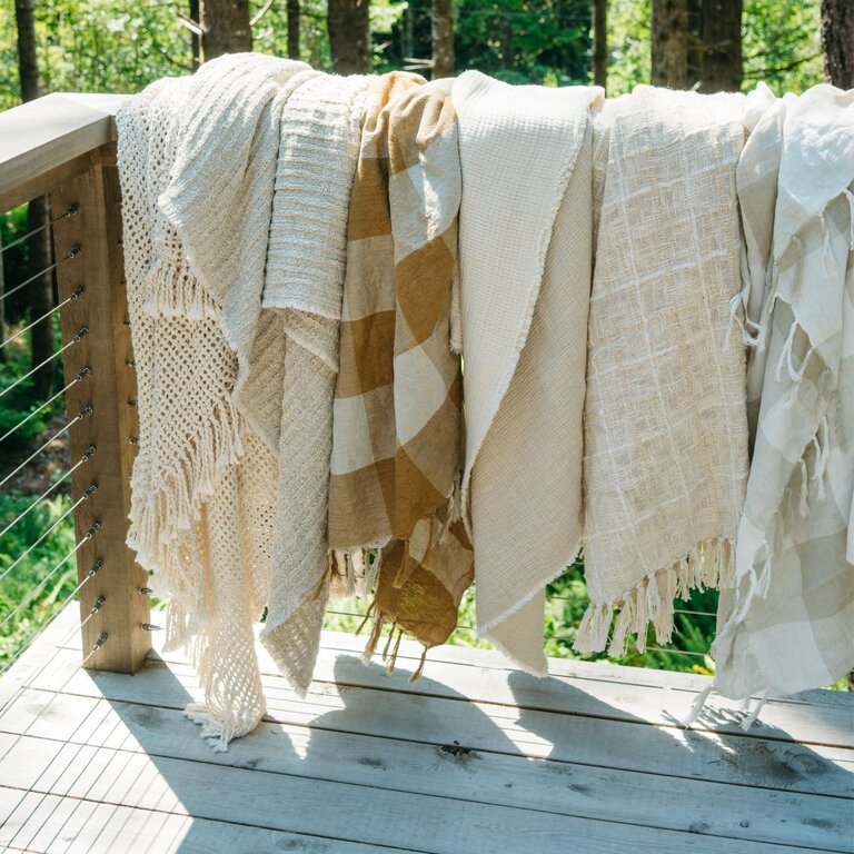 Cottage Throw