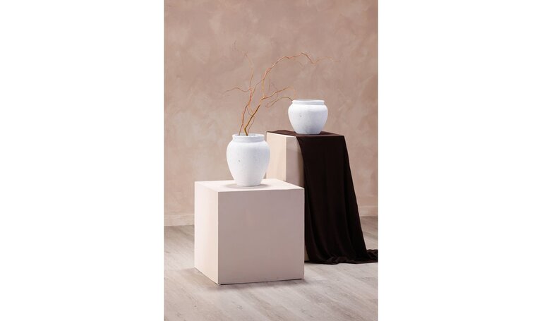 Nisso White Vase