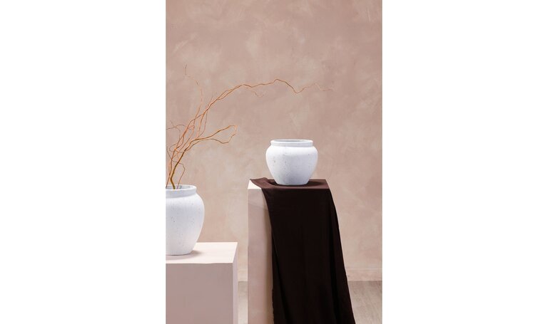 Nisso White Vase