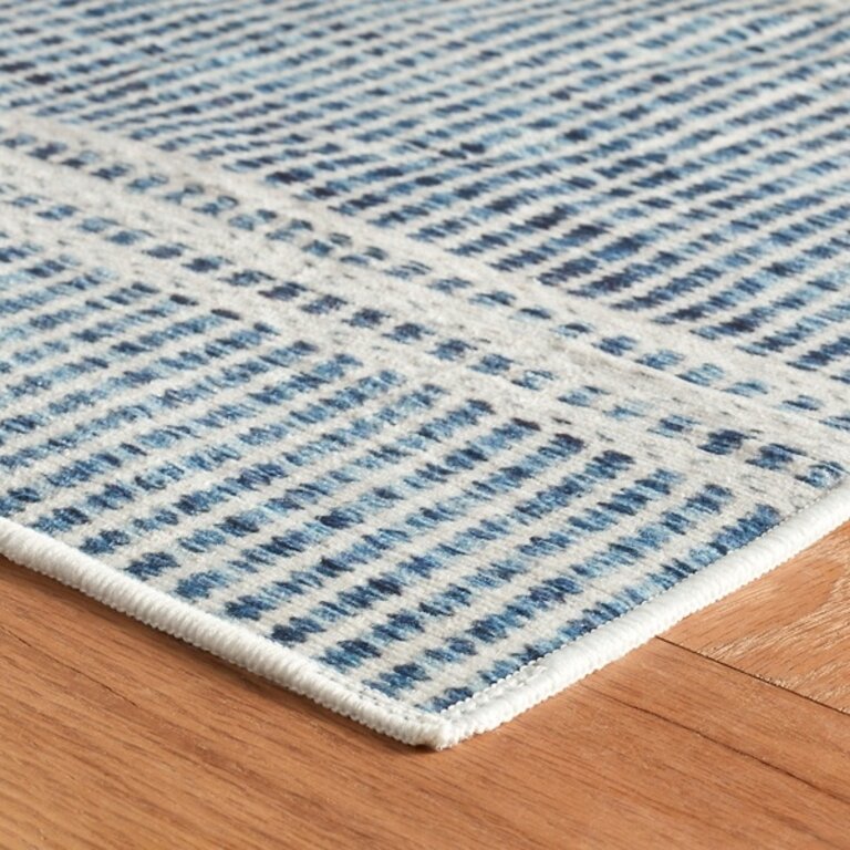 Malta Blue Machine Washable Rug