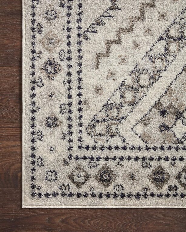 Eila Grey/Ivory Rug