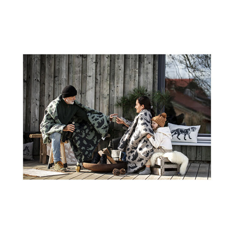 Sylt Throw "Forest Animals" - Green