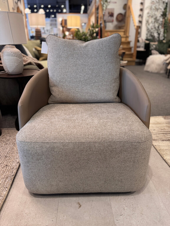 Romano Sofa Calypso Swivel Chair