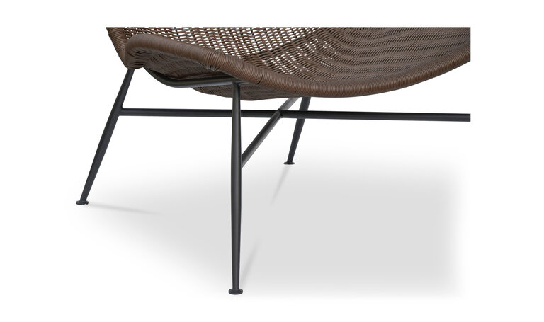 Moe's Home Païs Outdoor Armchair