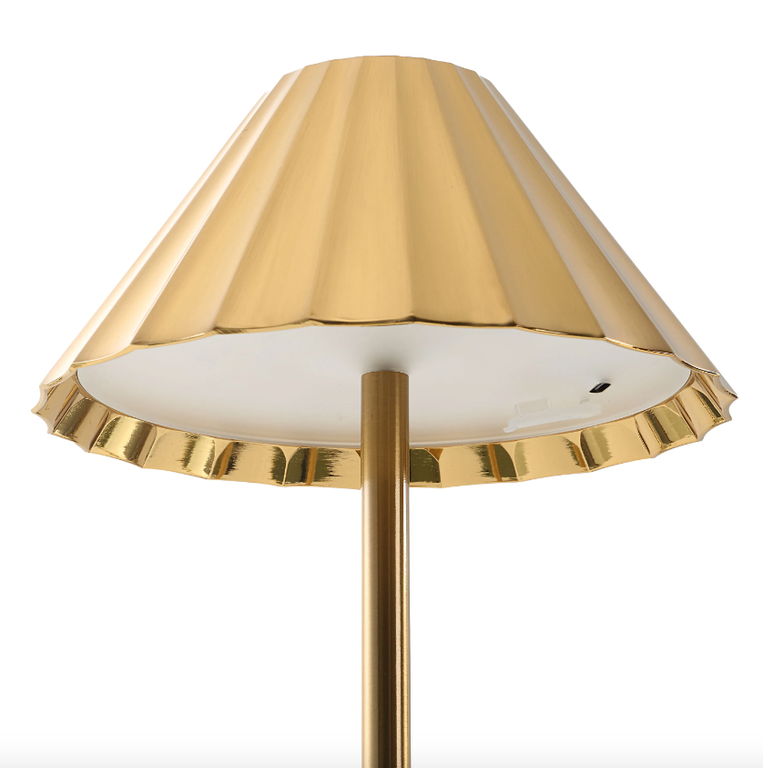Renwil Geneva table lamp