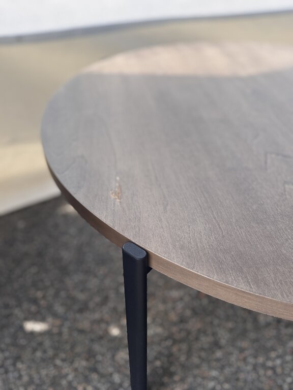 Amisco Industries Table à café Maya -  36"