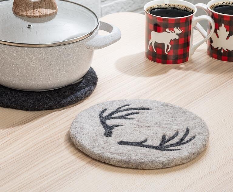Wool trivet