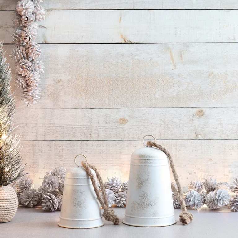 Decorative golden bell