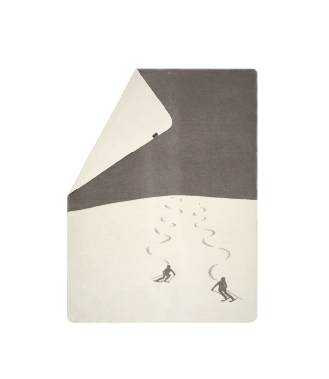 Savona "Skiers" Throw