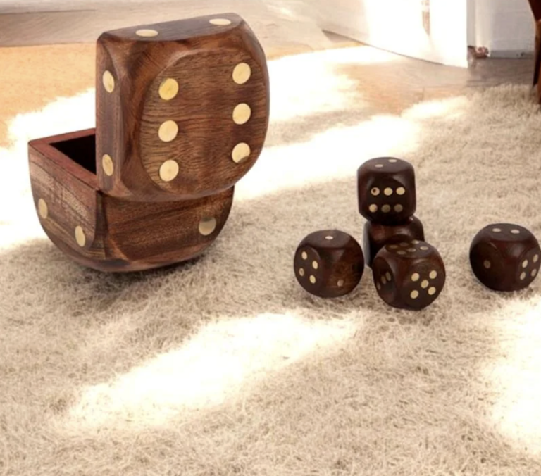 Ensemble de dés à jouer