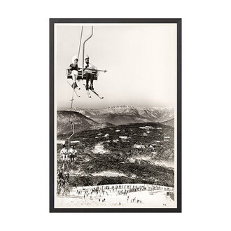 Celadon Art Cadre "Ski Vacation I C. 1960"