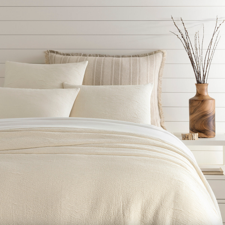 Capitola Bedding