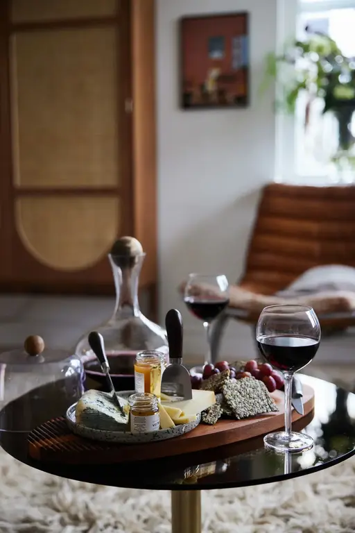 Sagaform Nature wine carafe with oak stopper