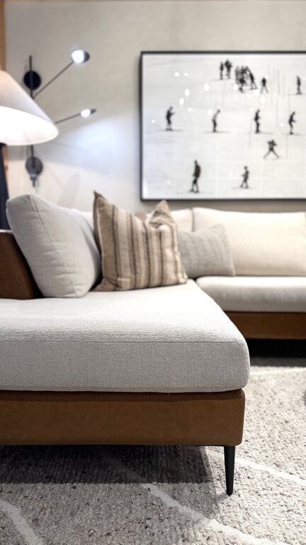 Brentwood Classics Sectionnel Marvin