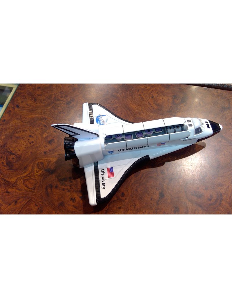 Space Shuttle Pullback -Discovery