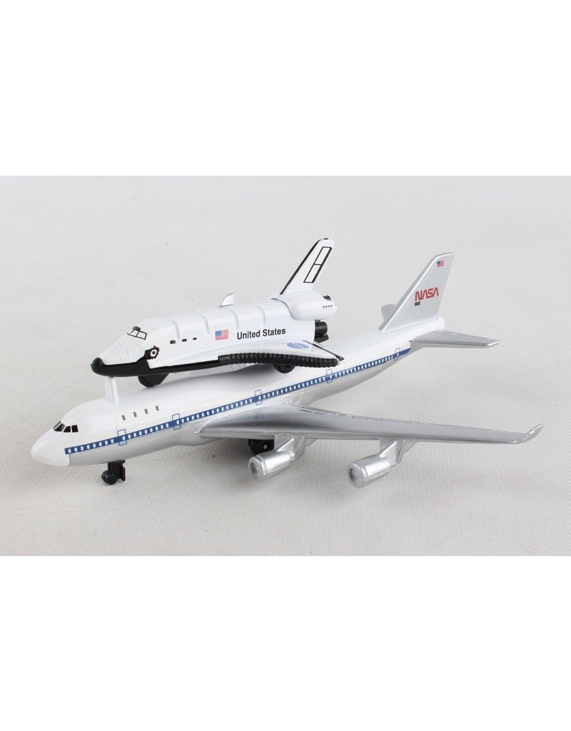 B747 And Shuttle In Single Box